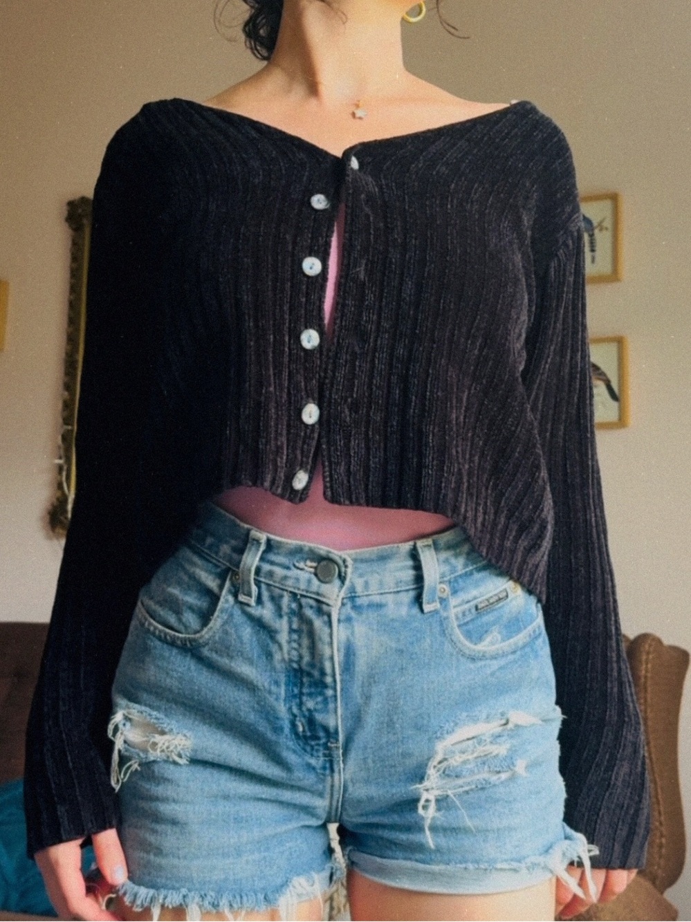 Moda Black Ribbed Velour V-Neck Button-Front Cardigan - Picture 7 of 7